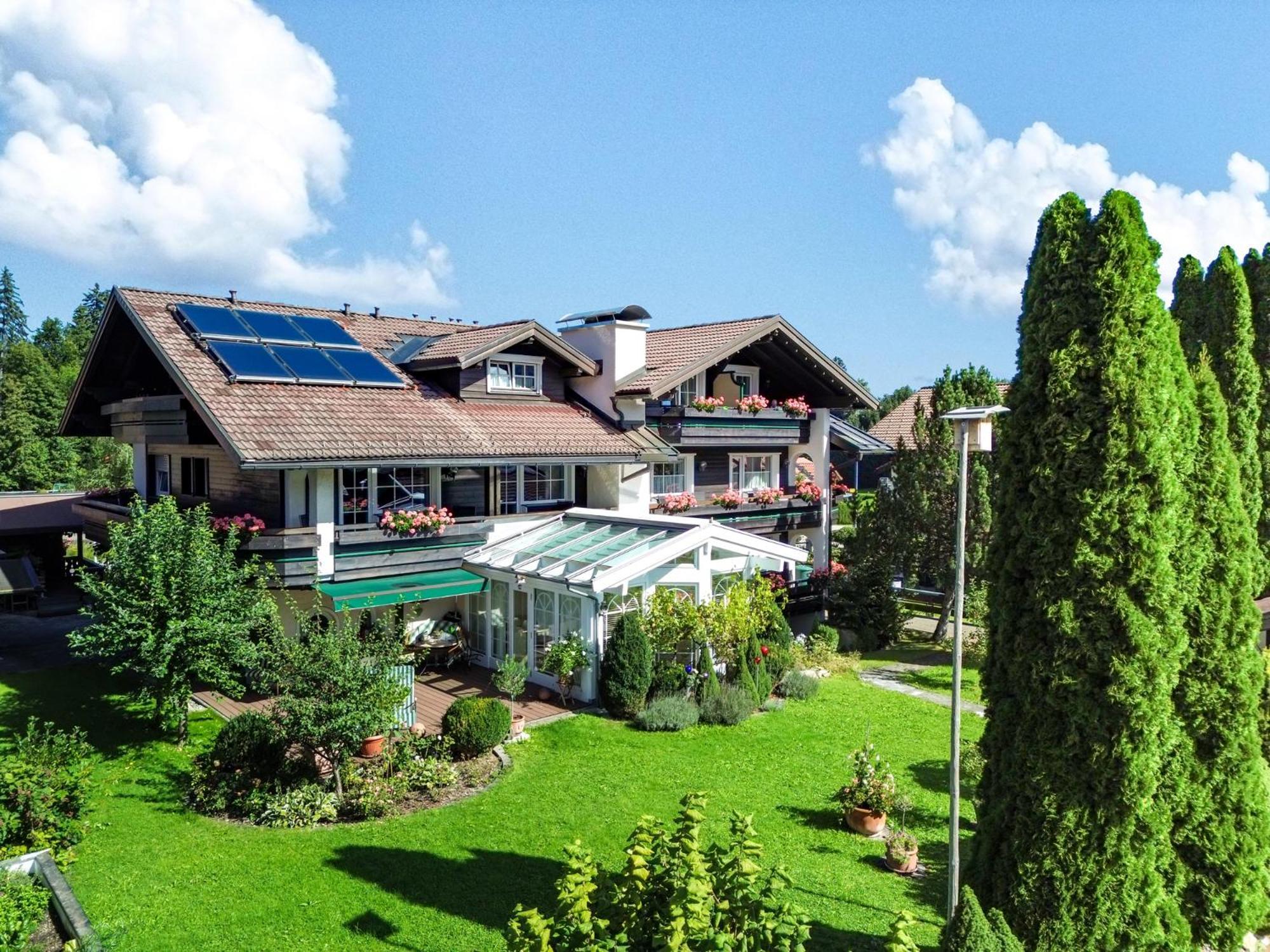 Haus Susanne - Top-Ferienwohnungen - Sommer-Bergbahn Inklusive Обермайзельштайн Екстер'єр фото