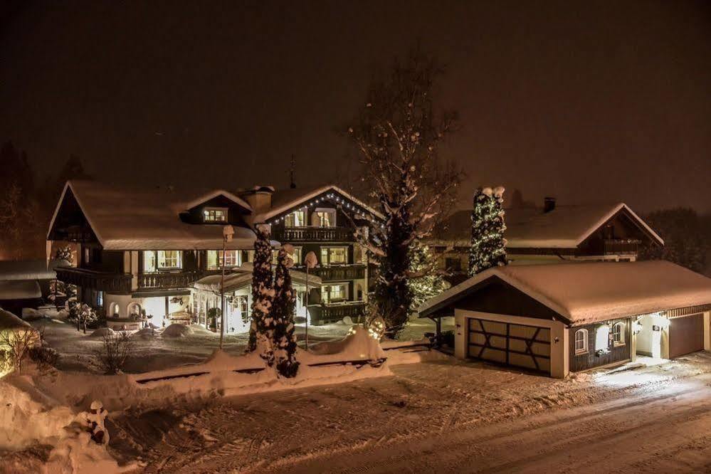 Haus Susanne - Top-Ferienwohnungen - Sommer-Bergbahn Inklusive Обермайзельштайн Екстер'єр фото