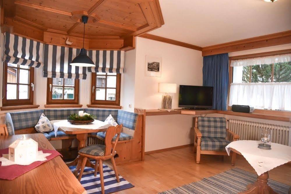 Haus Susanne - Top-Ferienwohnungen - Sommer-Bergbahn Inklusive Обермайзельштайн Екстер'єр фото